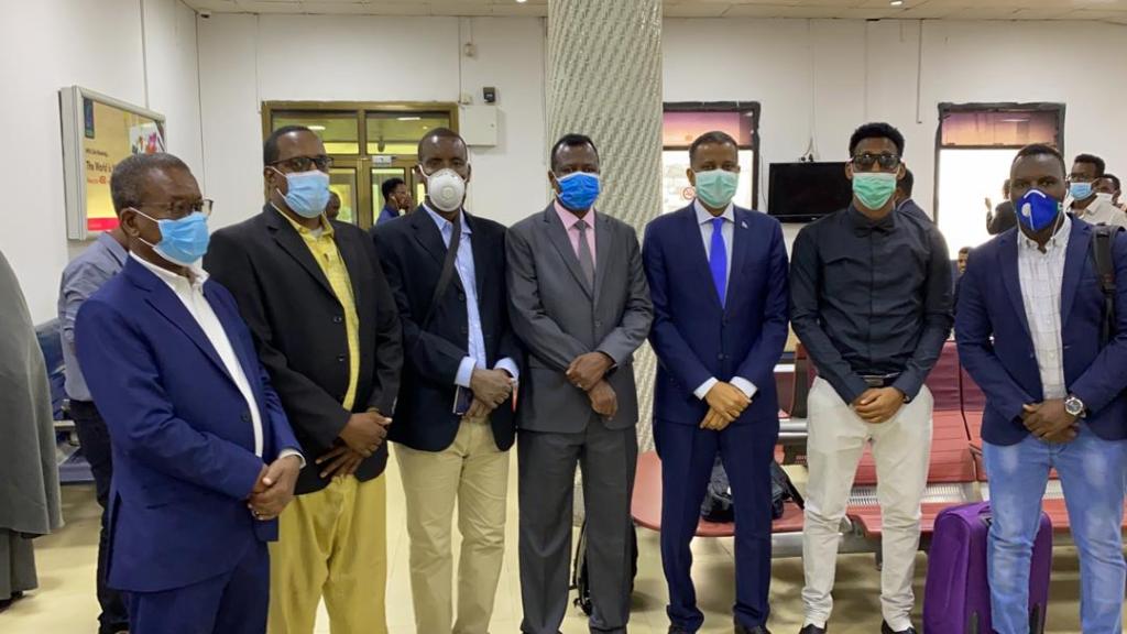 سفارة جمهورية الصومال الفدرالية في الخرطوم تحل مشاكل الجالية الصومالية بالسودان
