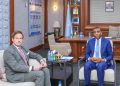 رئيس الوزراء الصومالي يستقبل سفير مملكة السويد لدى الصومال